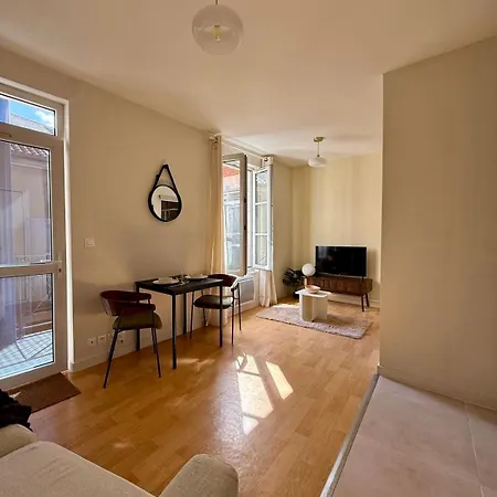 Apartman Charles 15, Moderne Et Cosy Au Coeur De Poitiers