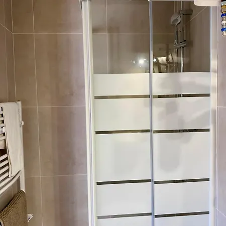 Apartman Charles 15, Moderne Et Cosy Au Coeur De *