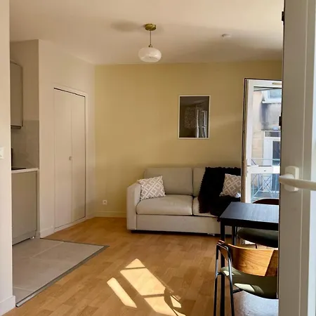 Charles 15, Moderne Et Cosy Au Coeur De Poitiers