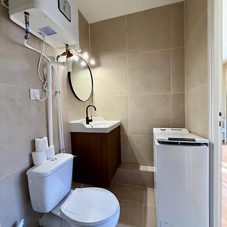 Charles 15, Moderne Et Cosy Au Coeur De Apartman Poitiers