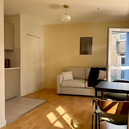 Charles 15, Moderne Et Cosy Au Coeur De * Poitiers