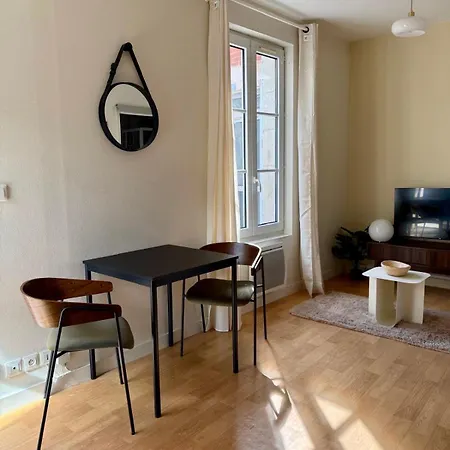 Charles 15, Moderne Et Cosy Au Coeur De *