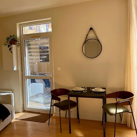 Apartman Charles 15, Moderne Et Cosy Au Coeur De